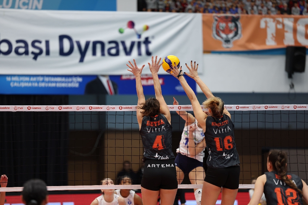 Eczacibasi-Dynavit-1.jpg