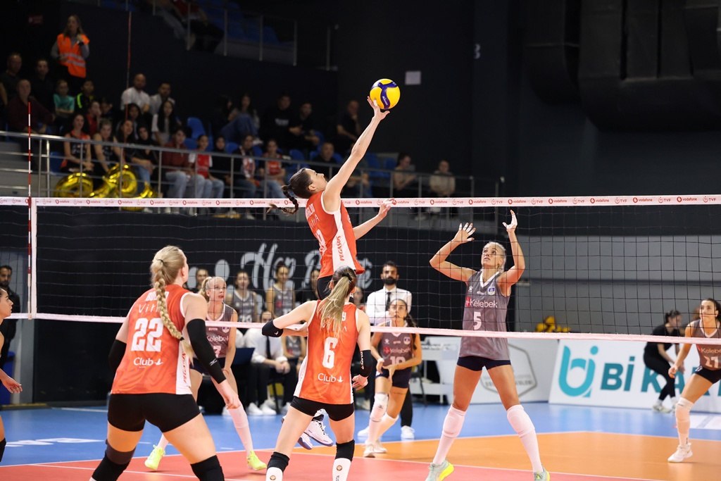 Eczacibasi-Dynavit-2-2.jpg
