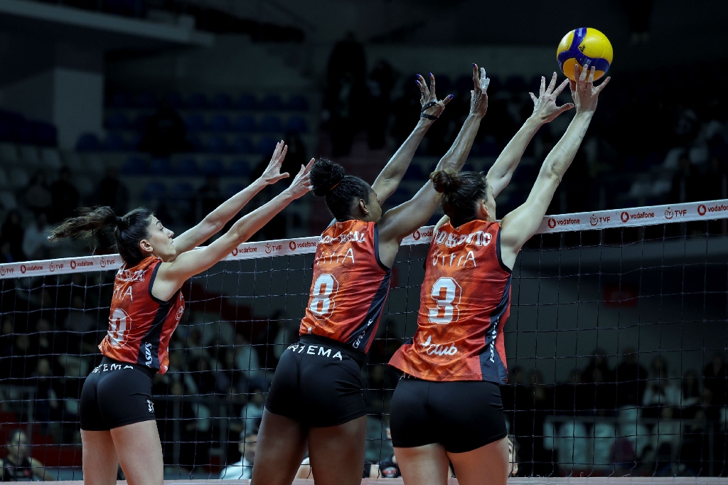 Eczacibasi-Dynavit-1-1.jpg