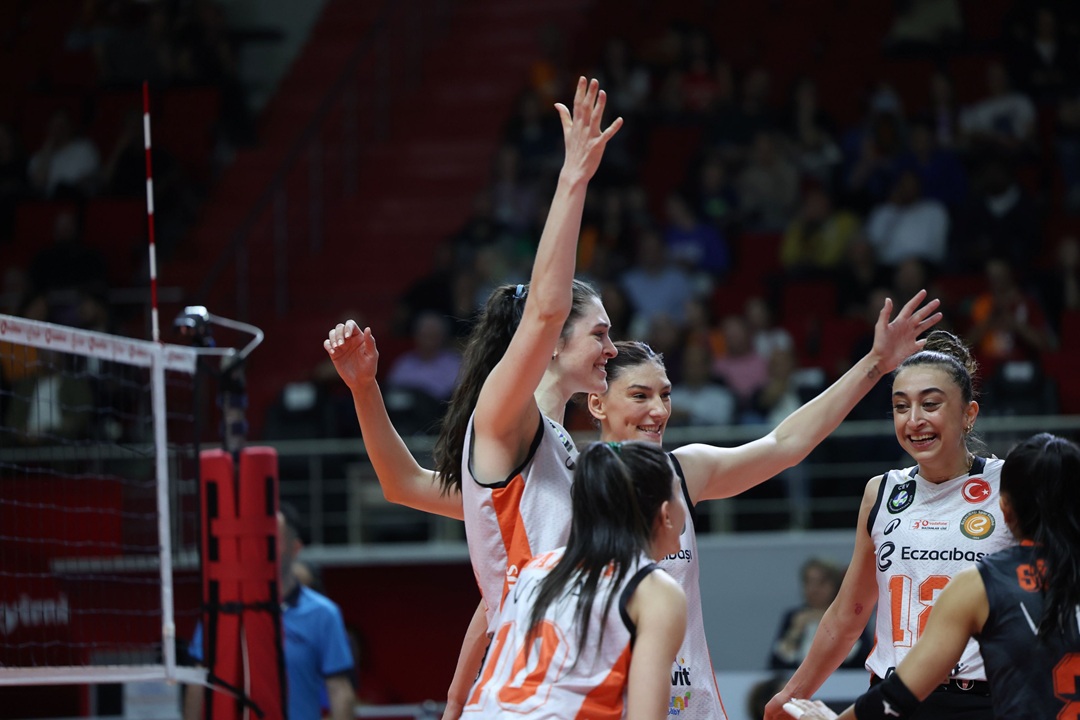 Eczacibasi-Dynavit-7-1.jpg